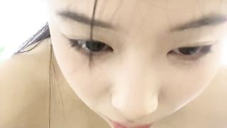 【69堂免费视频】清纯36D小女友，乖巧一脸呆萌，居家操嫩逼，深喉吃屌，主动骑乘位，爽到了，娇喘呻吟浪叫大声