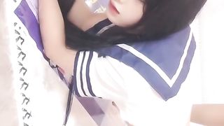 【69堂免费视频】一脸清纯呆萌穿上白丝袜求操被炮友干扶腰怼入小穴一顿输出