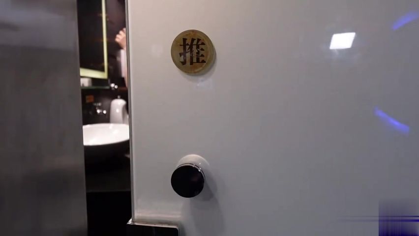 【69堂免费视频】苡若精緻小穴-宇宙列車