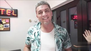 【69堂免费视频】嫉妒女同性恋女朋友