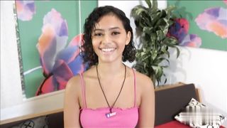 【69堂免费视频】可爱的丹妮