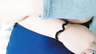 【69堂免费视频】【剧情演绎】相亲妹子灌醉带回去随意玩弄，解开衬衣露大白美乳漂亮妹子，小JJ老哥抬腿抽插，中途妹子醒来你在干什么