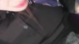 【69堂免费视频】大神周末带着漂亮女同事去郊游_顺便玩个车震爽翻了完美露脸