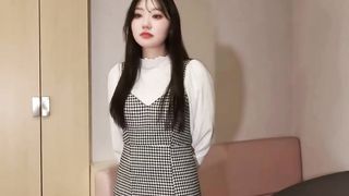 【69堂午夜视频】丰满的婴儿肥美少女，这肉感刚刚好