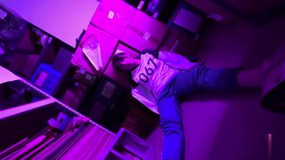 【69堂午夜视频】女工鮑鮑換飯票、小隻馬的職場心機