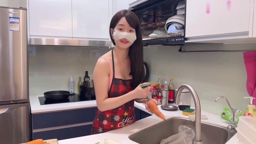 【69堂午夜视频】清华大学外文系臀后健身教练_邀请儿子同学来家吃饭故意勾引大鸡巴体育生