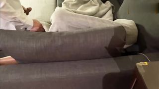 【69堂午夜视频】睡梦中被干醒好惊慌_深刻感受来自身心灵的热流与热情！