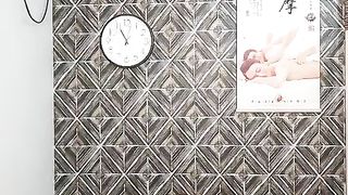 【69堂午夜视频】一颦一笑风情无限，肤白貌美，这么骚勾引得大哥性趣盎然开干，激情刺激香艳_00_28_20_