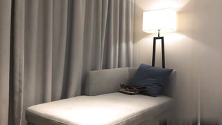 【69堂午夜视频】有点紧张坐在身上舌吻互摸，近距离拍摄深喉口交，后入上位骑坐猛操