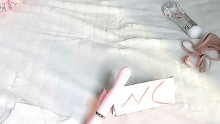 【69堂午夜视频】有韵味的小少妇，露脸火辣脱衣艳舞诱惑，奶子很是诱人，淫声荡语不断一个人在家发骚，道具抽插骚穴淫水泛滥