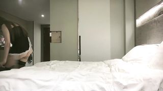 【69堂午夜视频】穿上情趣装网袜特写口交骑坐猛操