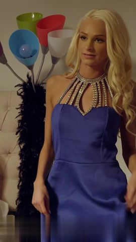 【69堂午夜视频】努力抚摸骚逼直到喷水高潮让我饥渴直接亮出大鸡巴开始爆操抽插骚逼