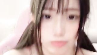 【69堂午夜视频】极品二次元萌妹_菠萝果酱_粉红少女_童颜巨乳无毛蜜穴粉嫩撩人_水晶棒激情自慰大秀_网友求瓜