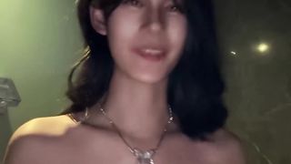 【69堂午夜视频】黑料吃瓜-05年极品大长腿少女西北某大学大二的新疆小姐姐被金主爸爸查小理网调线上布置任务的视频流出