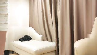 【69堂午夜视频】175车模小姐姐2800来一炮，黑丝美乳大长腿诱惑，69掰穴正对镜头