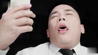 【69堂午夜视频】【社区保全的陷阱,妻子惨遭偷拍性爱】【巨乳人妻 专属肉便】