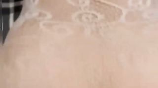 【69堂午夜视频】三不娶女人之山西某校反差幼师私下淫乱不堪的一面被多人发掘_主动送逼给炮友调教_像个母狗一样被人压背上