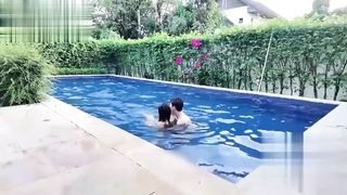 【69堂午夜视频】黑料吃瓜-泰国网红符文女战士_超爽色情剧情演绎_泰国极品身材网红与游泳私教擦出如火山爆发般的烈火