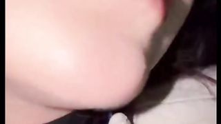 【69堂午夜视频】妇女节姐姐放假回来在全家福下把她绑起来操