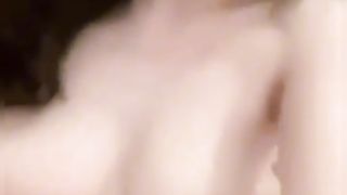 【69堂午夜视频】黑料吃瓜-反差美少女嫩妹居家裸舞送出福利极品美乳在空中荡漾更有稚嫩淫穴加持诱惑