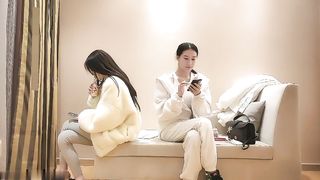 【69堂午夜视频】今夜双飞外围女神，明星脸模特身材，双姝争艳配合默契