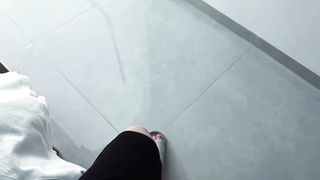 【69堂午夜视频】假期在家的姐弟伦理禁忌 操的骚逼淫水狂喷强制受孕