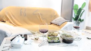 【69堂午夜视频】20岁小美女半醉半醒间被上了