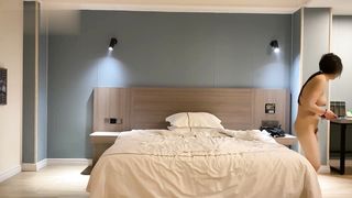 【69堂午夜视频】巨乳少妇荡气痴缠 干柴烈火破套内射