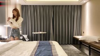 【69堂午夜视频】长腿美臀完美炮架 邻家女孩呜咽不止