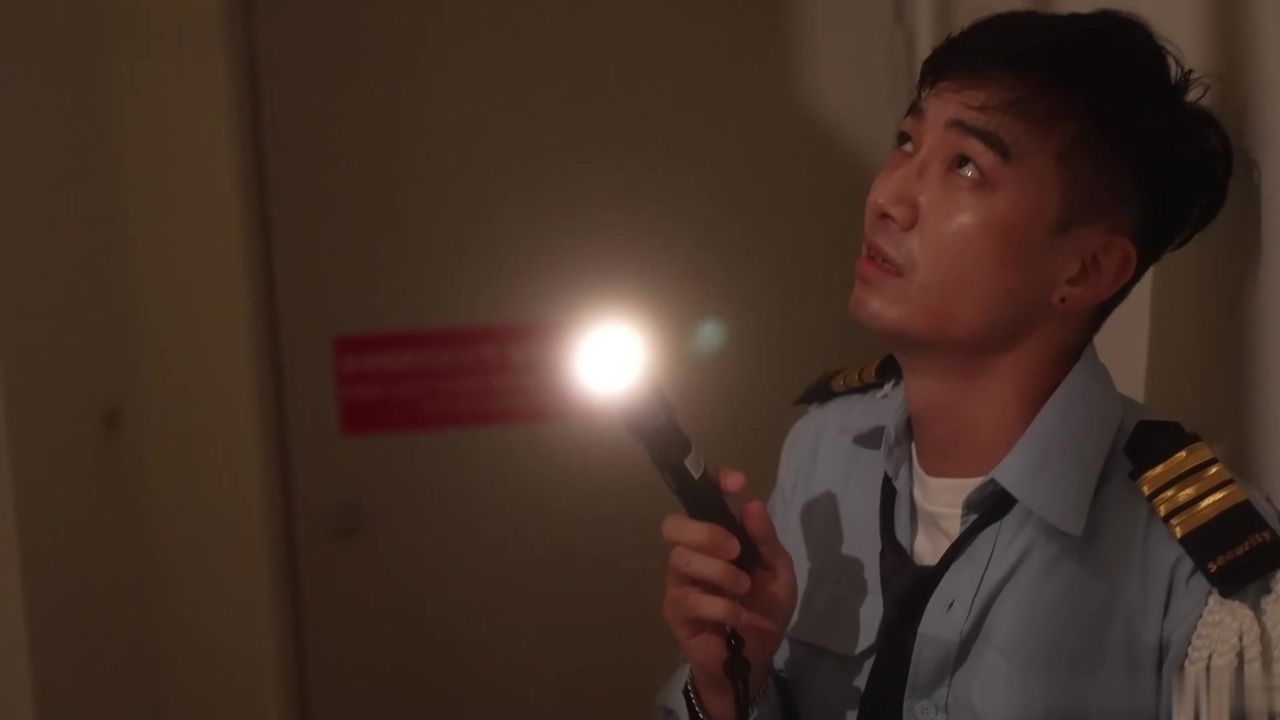 【69堂午夜视频】保全强上变态女孩