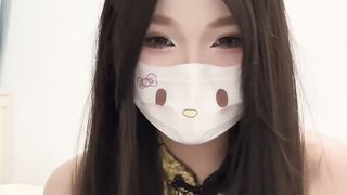 【69堂午夜视频】哥哥在打王者荣耀，淫荡妹妹化作瑶穿着旗袍骑在哥哥身上，我拉开裤子拉链，我迫不及待地吃起了哥哥的黑鸡巴