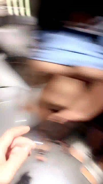 【69堂午夜视频】带两个妹子酒店玩双飞，全程露脸乖巧听话，床上床下轮着草两个骚逼，多体位蹂躏浪叫呻吟不止，精彩不要错过