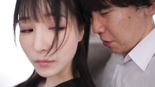 【69堂午夜视频】电车通学途中，偷偷让我内射的同学香奈1