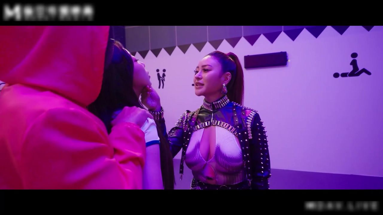 【69堂午夜视频】鲍鱼游戏2／第二集／轮奸真假间谍 潮吹爆喷