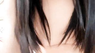 【69堂午夜视频】看着很清纯的骚妹子，放假在家直播赚外快，全程露脸蝴蝶骚逼特写展示，撅着屁股求草，自己抠穴浪叫呻吟好骚