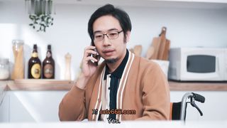 【69堂午夜视频】工人强插色气人妻 背着残疾丈夫狂抽插