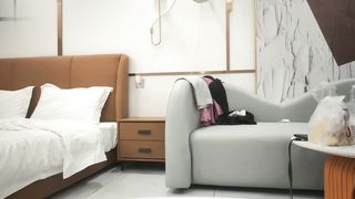 【69堂午夜视频】完美炮架身材，后入推车奶子晃动视角满满