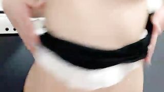 颜值区顶级美女下海，D罩杯美乳，大又坚挺，超棒身材前凸后翘，搔首弄姿，可惜不露逼