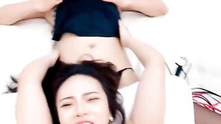 【69堂午夜视频】大屌哥再战两个极品少妇，精彩双飞全程露脸丝袜高跟性感肚兜，淫声荡语互动撩骚无套轮草两女，浪叫呻吟不断