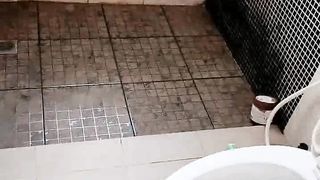 【69堂午夜视频】疯狂姐妹花全程露脸一起伺候大鸡巴，69口交棒棒哒，看好姐妹激情上位被草，浪叫呻吟不止，精彩刺激不要错过