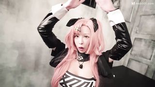 【69堂午夜视频】狡兔屋妮可身材完美大奶子被大屌随意玩弄