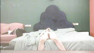 【69堂午夜视频】跟黑丝俏佳人高跟黑丝全程有两炮操到腿发抖