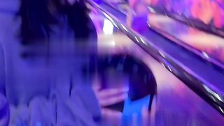 【69堂午夜视频】ktv男厕所爆干性瘾小骚货侧入无套打桩