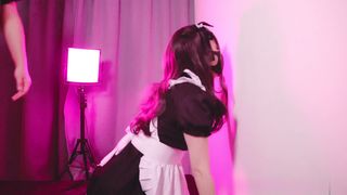 【69堂午夜视频】小女仆的睡前美鲍甜品