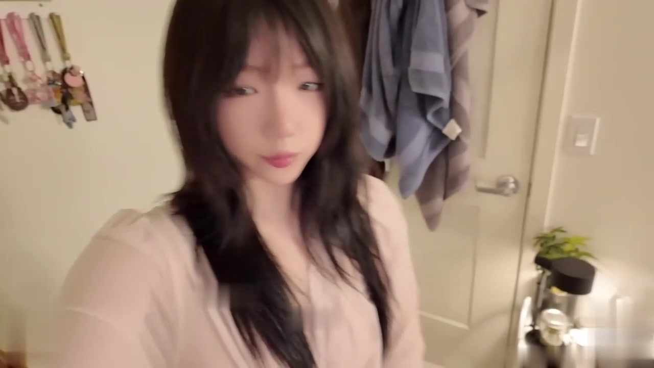 【69堂午夜视频】反差少女高颜值混血福利姬aryminh私拍视频勾引金主被骗到酒店爆操暴力摧残小骚逼都被操哭了