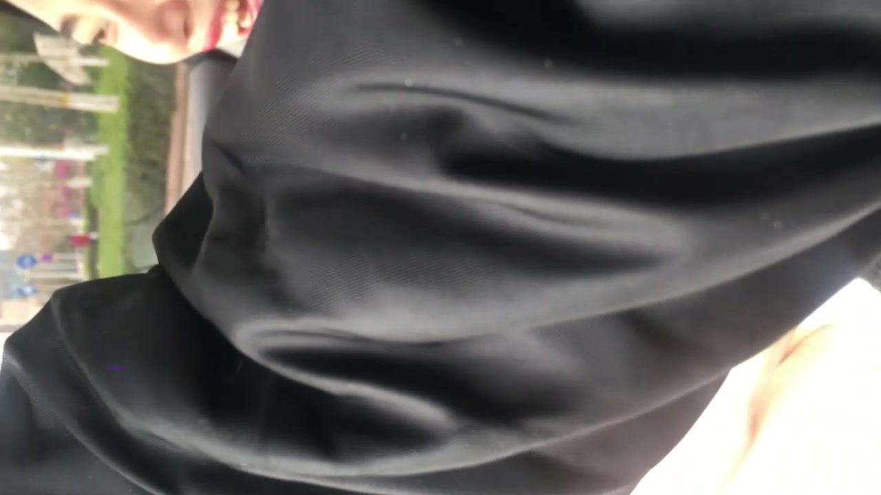 【69堂午夜视频】在车上爆操翘臀小女友干不过瘾去宾馆继续干