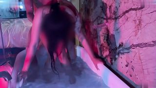 【69堂午夜视频】完美体型骚母狗爆乳被操的摇动
