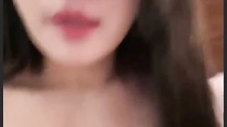 【69堂午夜视频】看到大鸡巴就想吞下上下两张嘴都被填满