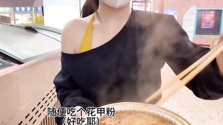 【69堂午夜视频】看到女主来了姨妈直接不做了口交都不需要说自己没那么大需求